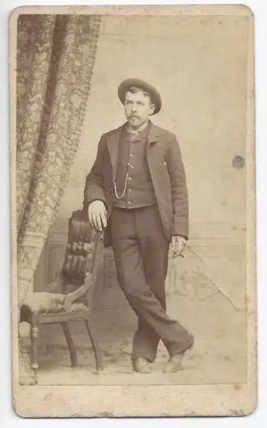 Gibson Cdv Cigarman68front