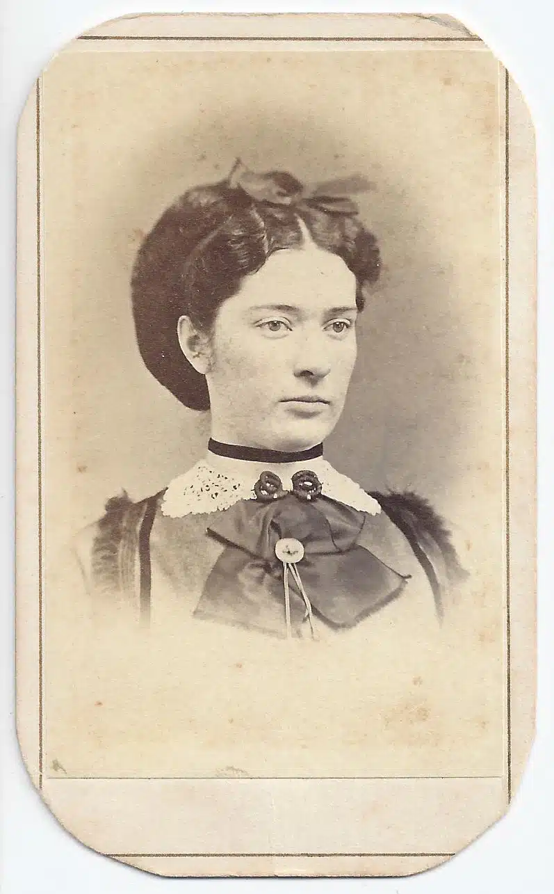 Taylor Cdv1870s Youngwoman Photo81front