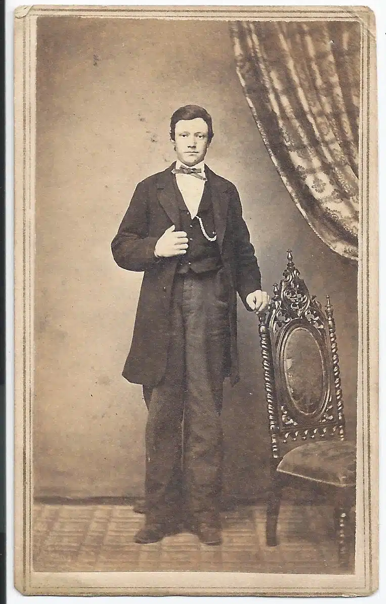 Yarnall Cdv Tallboy Photo146front