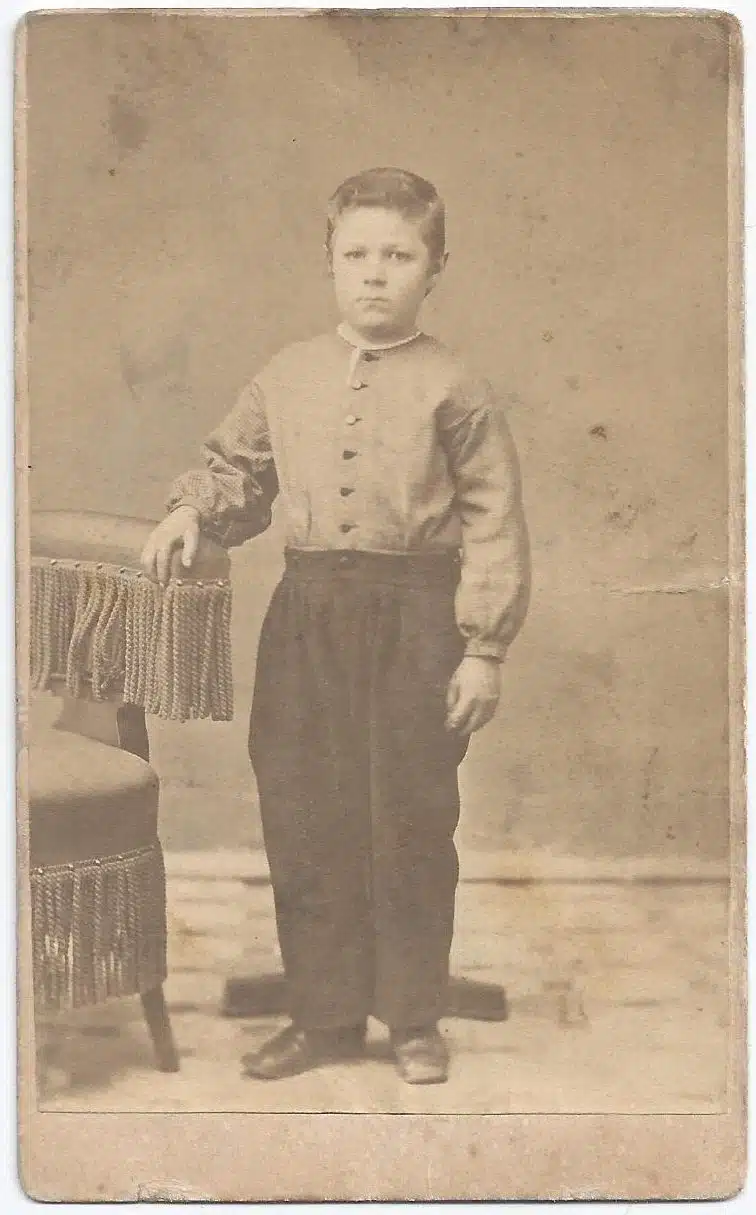 Woodward Cdv Skeletonsuitboy Photo172front